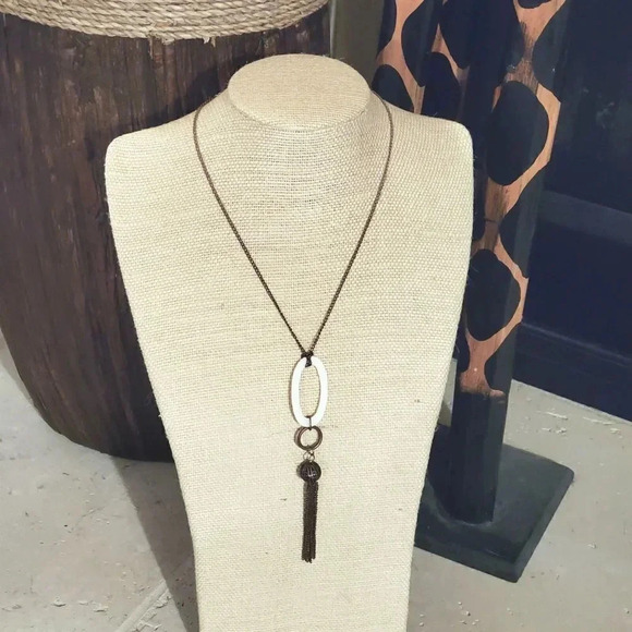 Victorian Style Antique Copper Chain Freshwater Pearl Shell Pendant Necklace - Picture 1 of 4